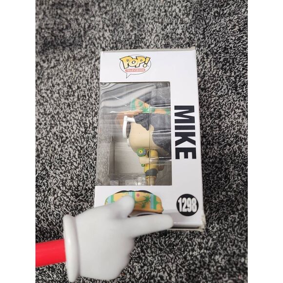STRANGER THINGS POP! MIKE WITH SUNGLASSES #1298 #A15 - Picture 4 of 7